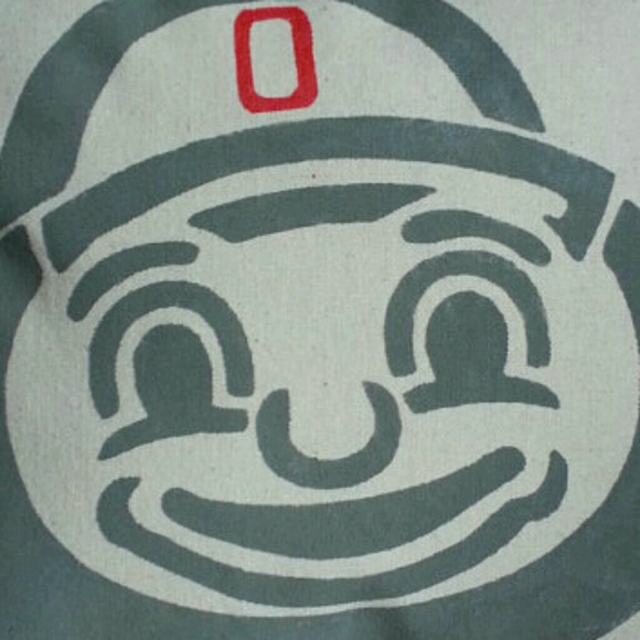 Meet your Posher, Lisa - Picture 1 of 1